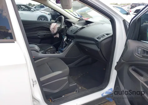 2013 Ford Escape S из США, поврежденный, VIN 1FMCU0F70DUD53029